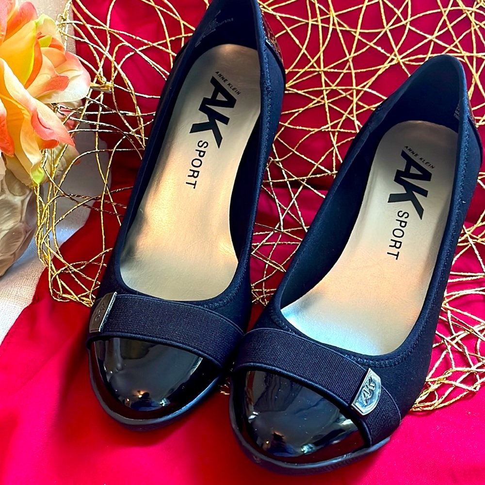 Anne klein wedge